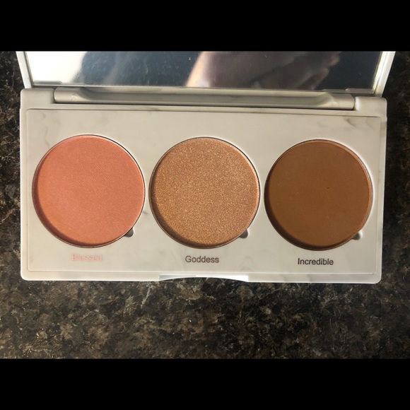 Realher ultimate glow getter palette - Picture 2 of 4